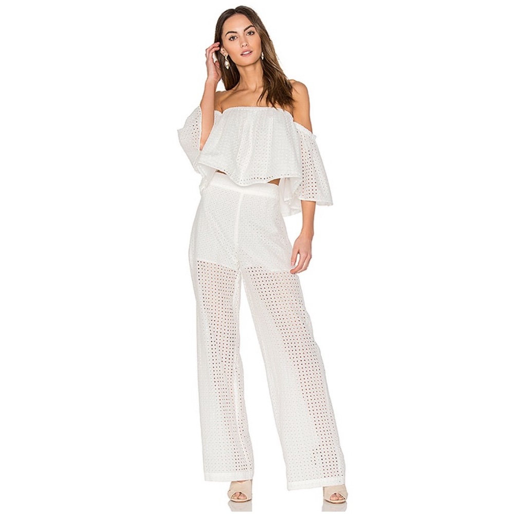 Blaque Label eyelet pant. NWT.
